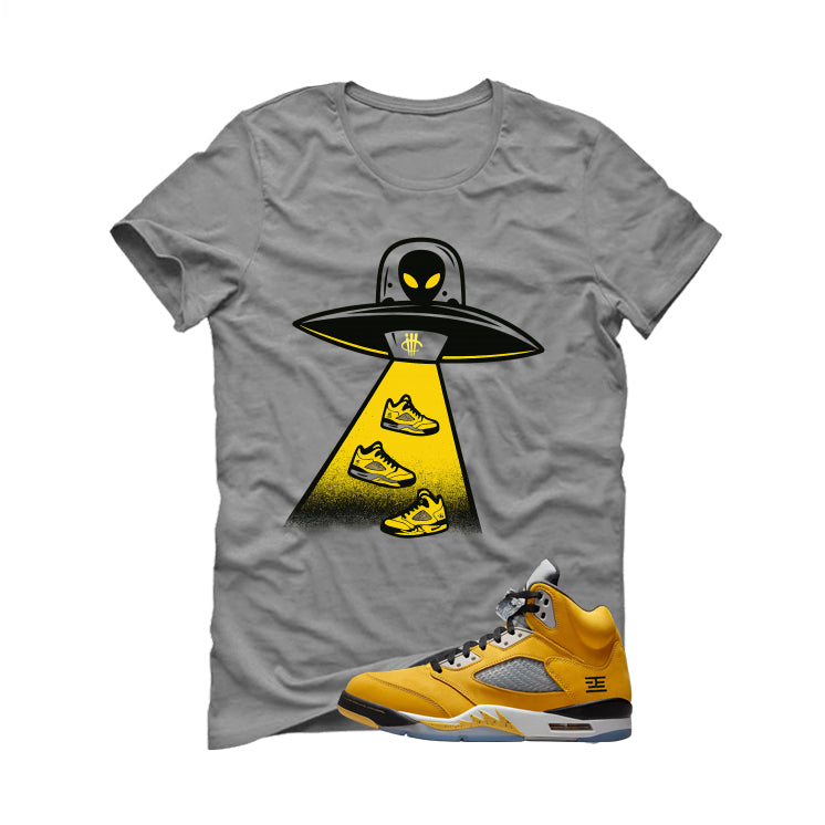 Air Jordan 5 Tokyo Matching T-Shirt, Sweatshirts & Hoodies Grey T-Shirt (Alien)| illcurrency